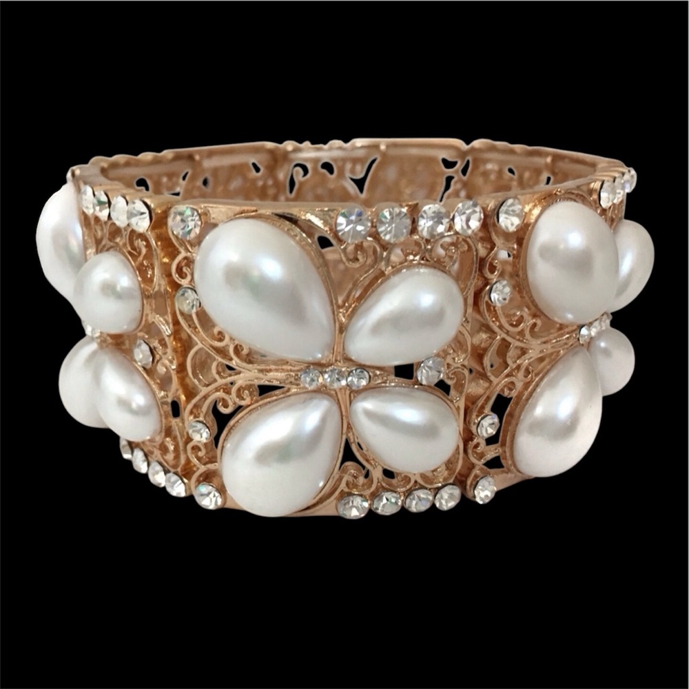 Butterfly Pearls Gold Tone Wide Panel Stretch Bracelet